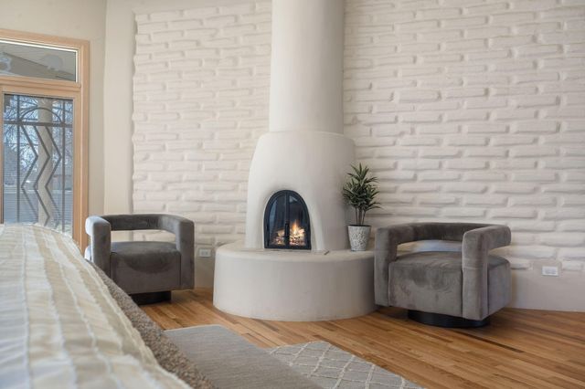 5800 Tinnin Road NW, Los Ranchos, NM 87107