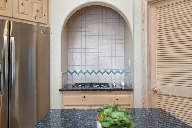 5800 Tinnin Road NW, Los Ranchos, NM 87107