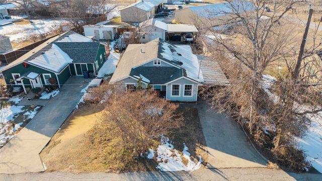 410 N Texas Street, Celina, TX 75009