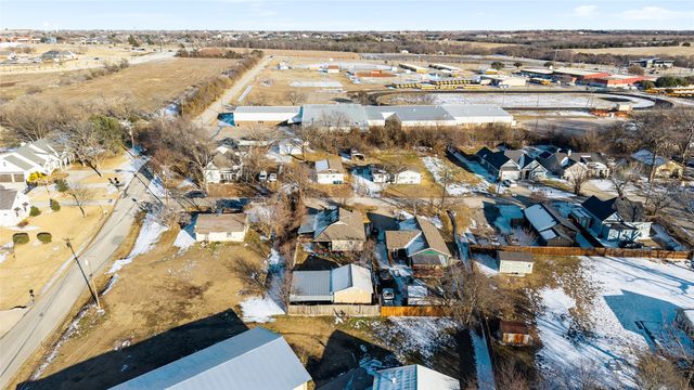 410 N Texas Street, Celina, TX 75009