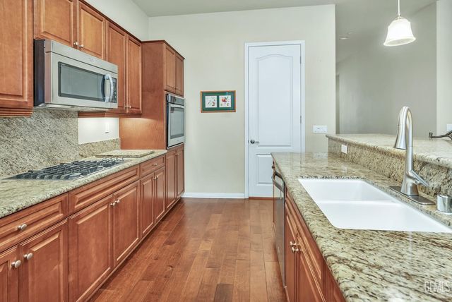 5900 River Birch Drive, Bakersfield, CA 93306