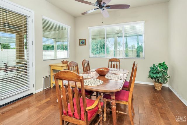 5900 River Birch Drive, Bakersfield, CA 93306