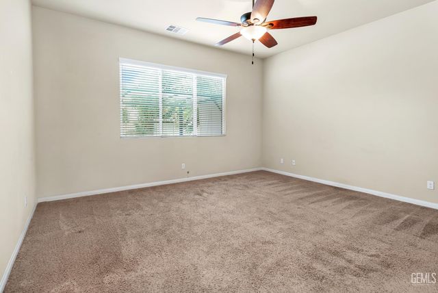 5900 River Birch Drive, Bakersfield, CA 93306