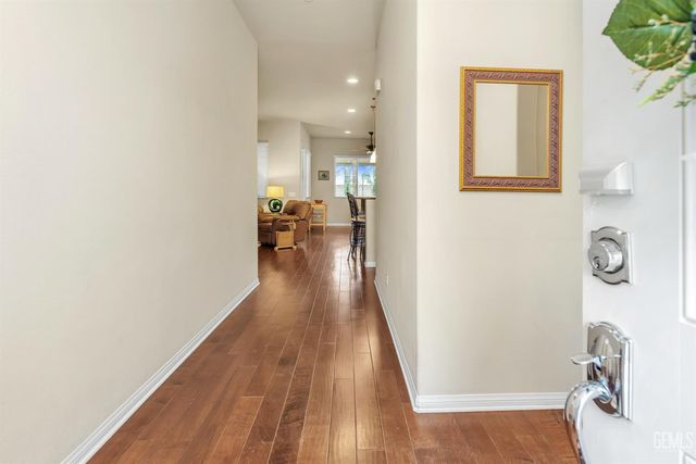 5900 River Birch Drive, Bakersfield, CA 93306