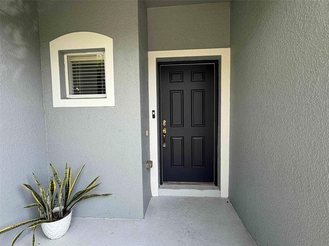 4530 AMBERLY OAKS COURT, Tampa, FL 33614