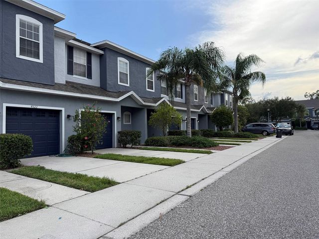 4530 AMBERLY OAKS COURT, Tampa, FL 33614