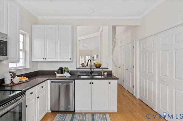 14437 Duckridge Ter, Midlothian, VA 23112