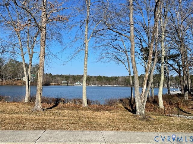 14437 Duckridge Ter, Midlothian, VA 23112