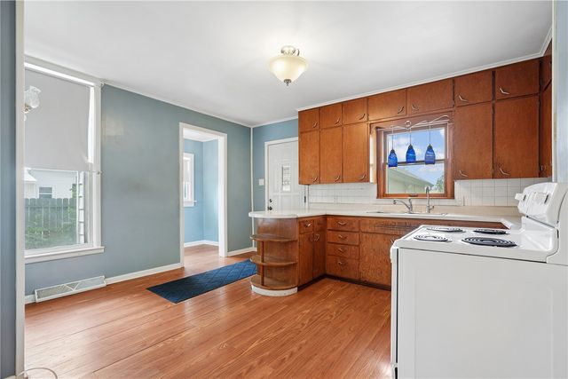 1024 18th Street, Marion, IA 52302