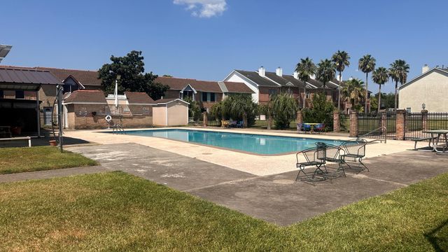 4105 Keeler Court 4, Pasadena, TX 77503