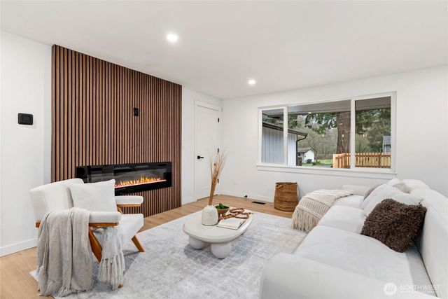 2622 80th Street E, Tacoma, WA 98404