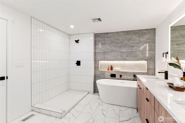 2622 80th Street E, Tacoma, WA 98404