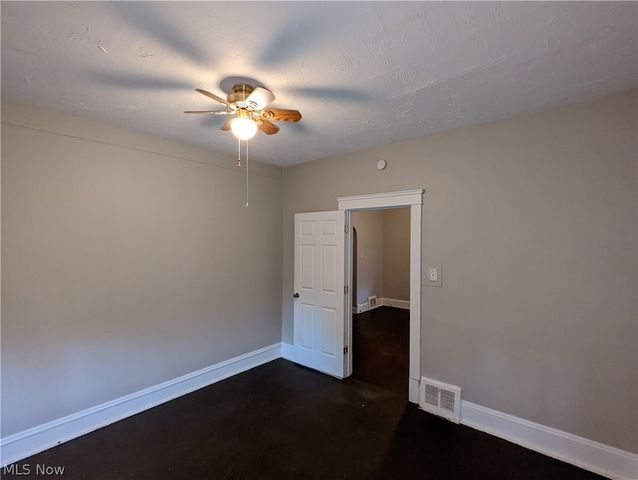 19314 Cherokee Avenue 1, Cleveland, OH 44119