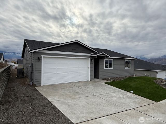 2340 2nd Street SE, East Wenatchee, WA 98802