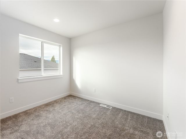 2340 2nd Street SE, East Wenatchee, WA 98802