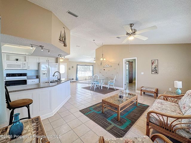 15151 Copeland Way, Brooksville, FL 34604