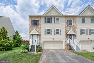 3922 SHEPPARD DR, Dover, PA 17315
