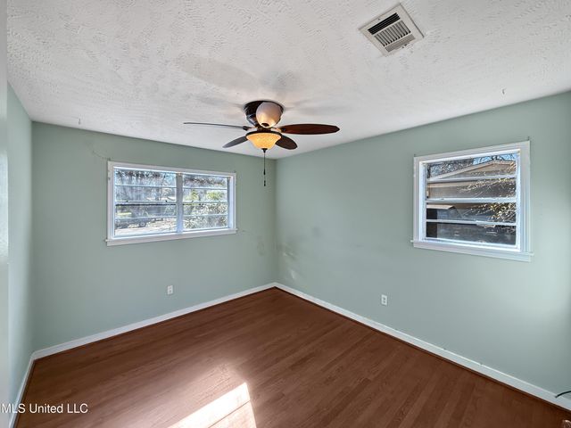 4220 Nancy Street, Pearl, MS 39208