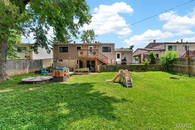 11819 Foxwood Drive, Maryland Heights, MO 63043