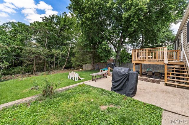 11819 Foxwood Drive, Maryland Heights, MO 63043