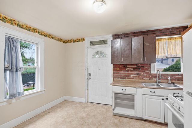 255-257 S Eureka Avenue, Columbus, OH 43204