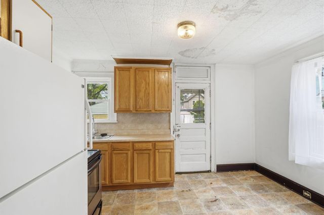255-257 S Eureka Avenue, Columbus, OH 43204