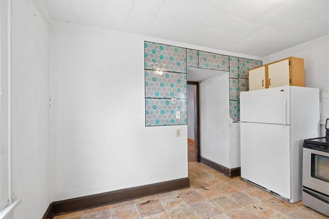 255-257 S Eureka Avenue, Columbus, OH 43204