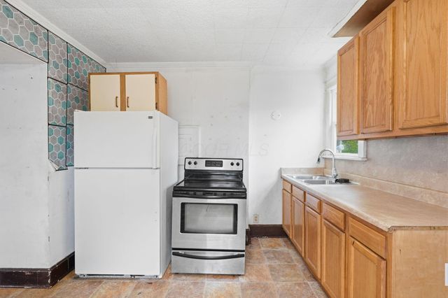 255-257 S Eureka Avenue, Columbus, OH 43204
