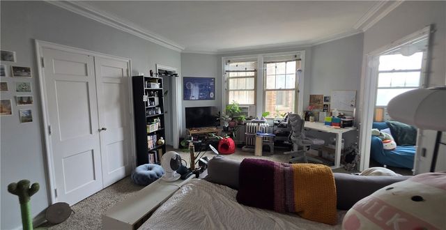 144 N Dithridge St 506, Oakland, PA 15213