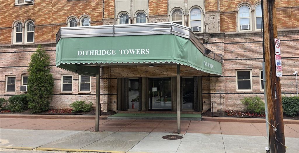 144 N Dithridge St 506, Oakland, PA 15213