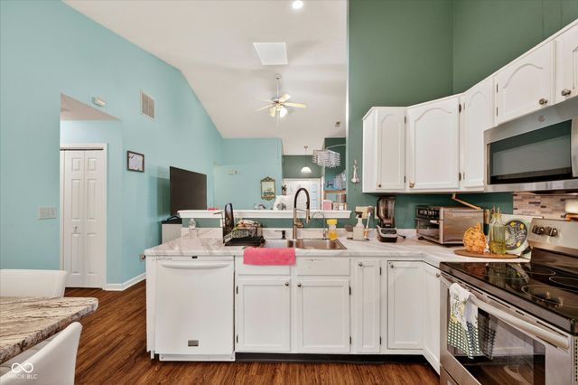 3815 Nuthatcher Drive, Indianapolis, IN 46228