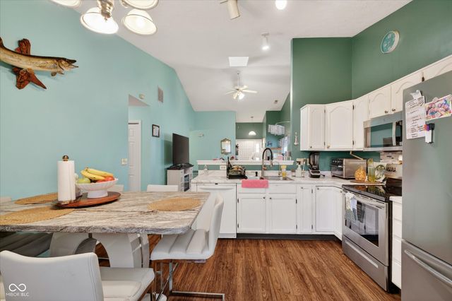 3815 Nuthatcher Drive, Indianapolis, IN 46228