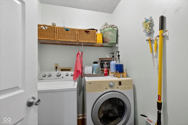 3815 Nuthatcher Drive, Indianapolis, IN 46228