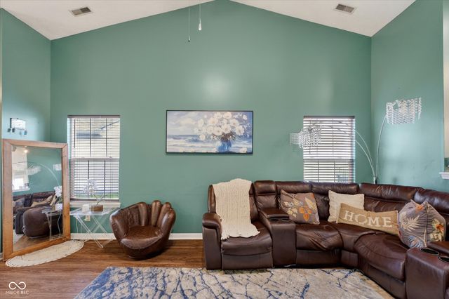 3815 Nuthatcher Drive, Indianapolis, IN 46228
