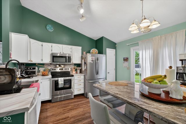 3815 Nuthatcher Drive, Indianapolis, IN 46228