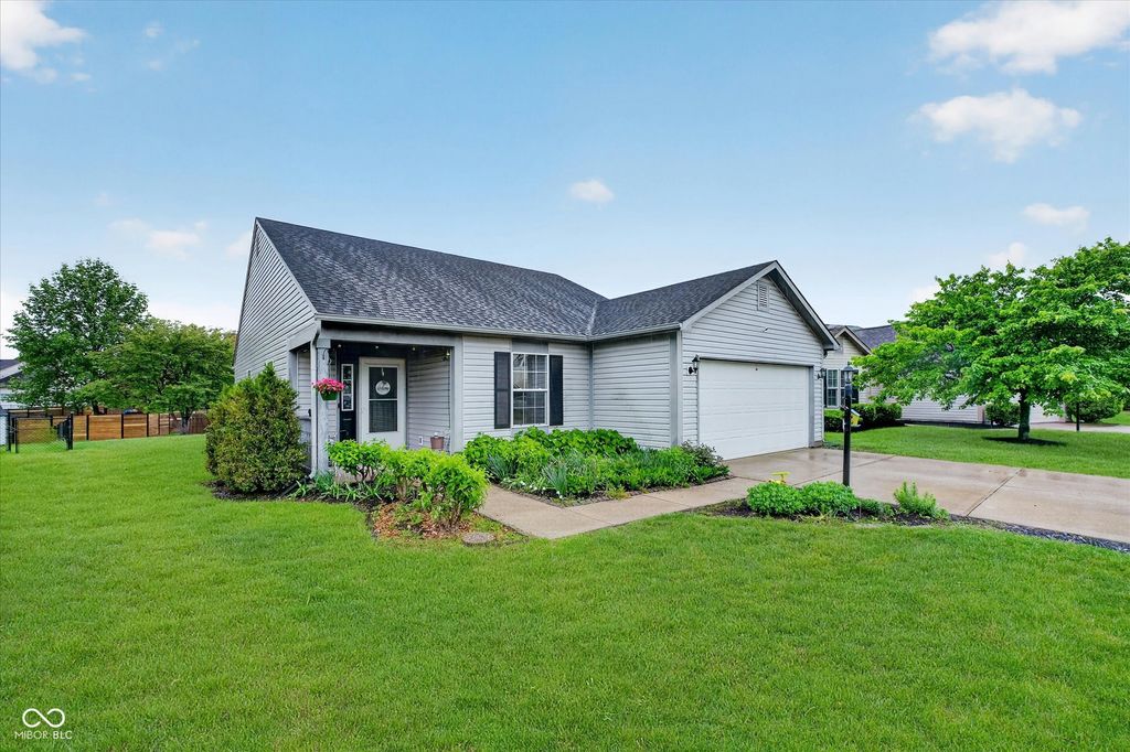 3815 Nuthatcher Drive, Indianapolis, IN 46228