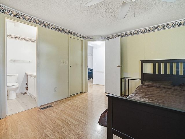 1232 DUSTIN DRIVE, Lady Lake, FL 32159