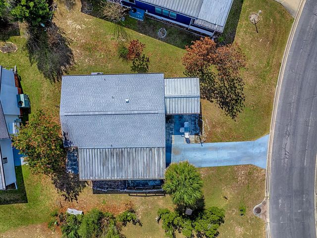 1232 DUSTIN DRIVE, Lady Lake, FL 32159