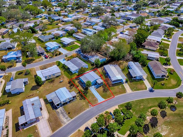 1232 DUSTIN DRIVE, Lady Lake, FL 32159