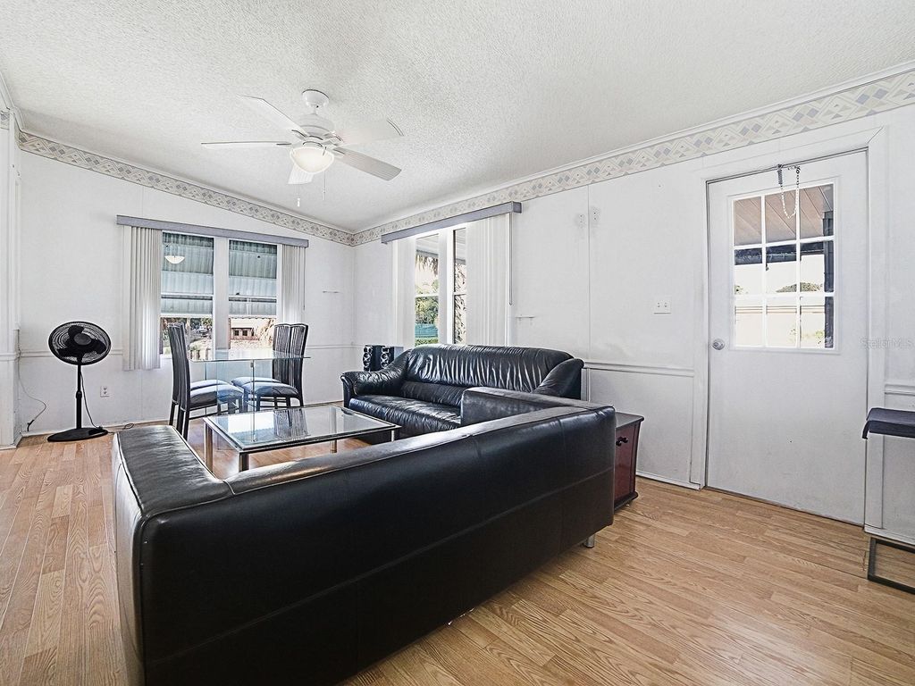 Image 5 of property listing at 1232 DUSTIN DRIVE, Lady Lake, FL 32159