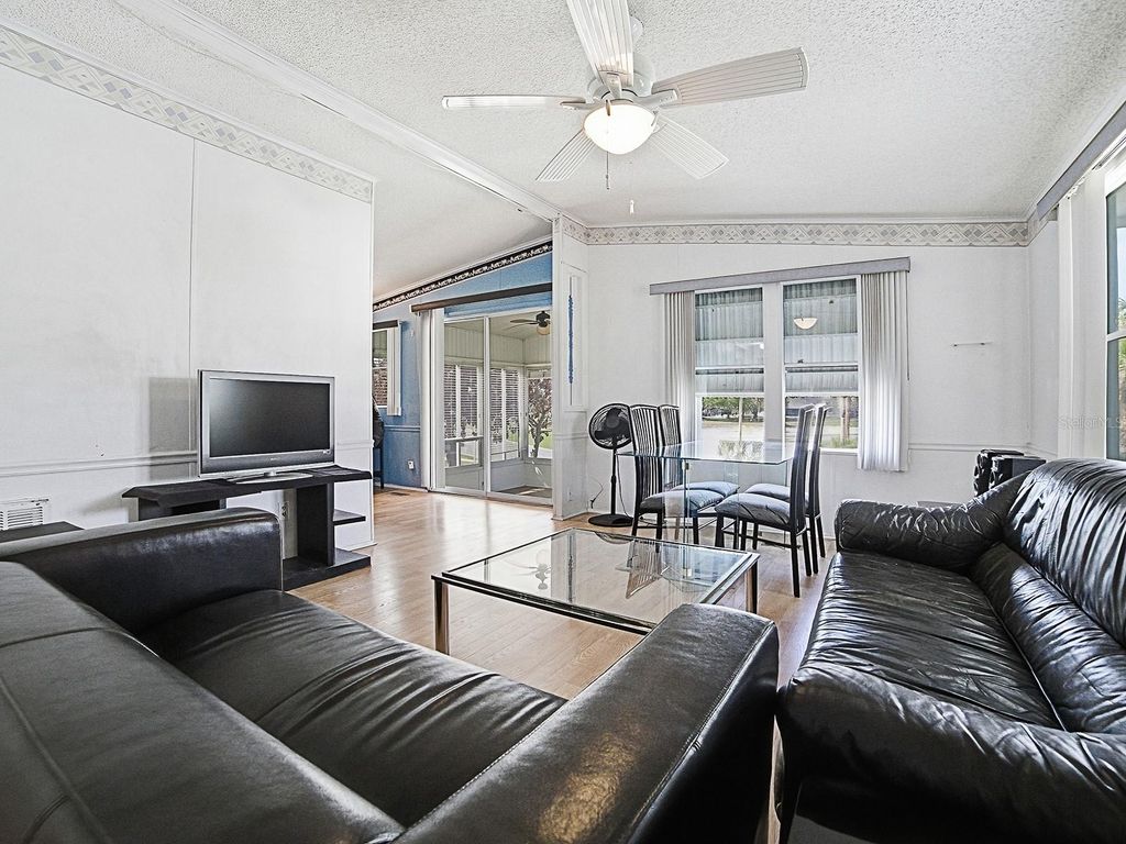 Image 6 of property listing at 1232 DUSTIN DRIVE, Lady Lake, FL 32159