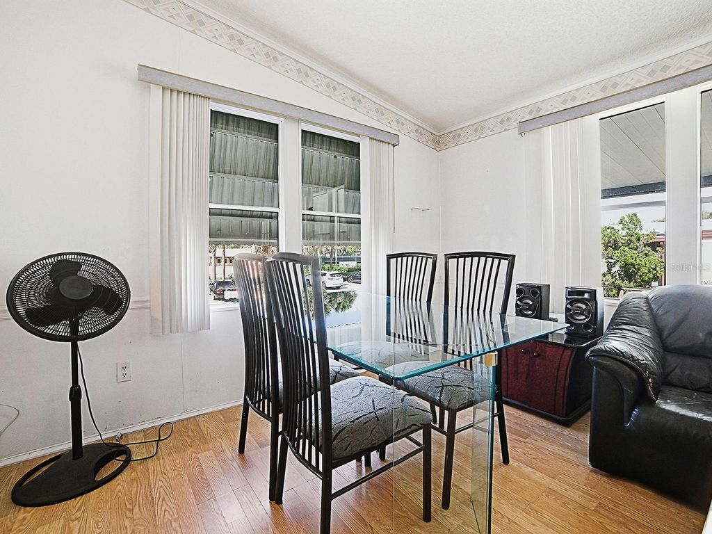 Image 8 of property listing at 1232 DUSTIN DRIVE, Lady Lake, FL 32159