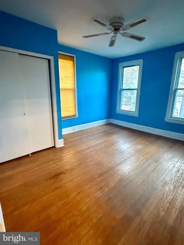 136 MAPLE TER, Merchantville, NJ 08109