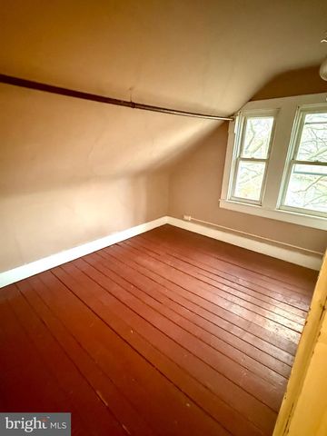 136 MAPLE TER, Merchantville, NJ 08109