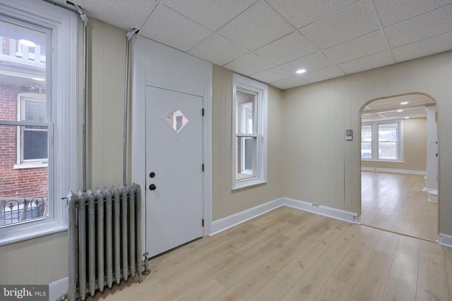 138 S 6TH ST, Columbia, PA 17512