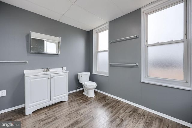 138 S 6TH ST, Columbia, PA 17512