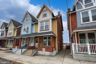 138 S 6TH ST, Columbia, PA 17512