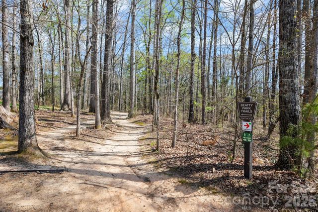 4620 Sagewood Park Road, Matthews, NC 28105