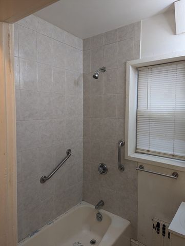 545 Revere St, Revere, MA 02151