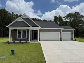 3147 Wolfpack Lane, Fayetteville, NC 28312